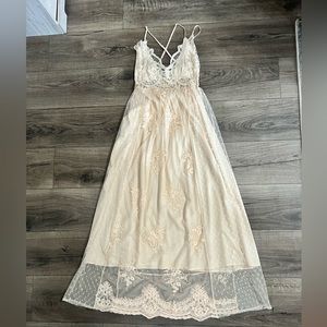 Women’s Spring Maxi Dress